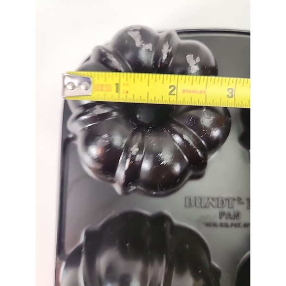 Nordic Ware Bundt-lette Cake Pan 6 CUPS 1.4 LITERS Bundt Mini Party - Picture 4 of 13
